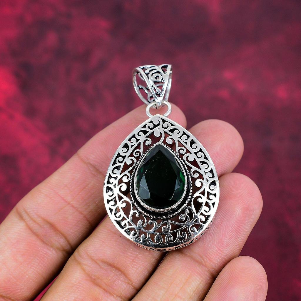 Handgjort hänge med kromdiopsid, 925 sterling silverhänge, unikt designat smyckeshänge