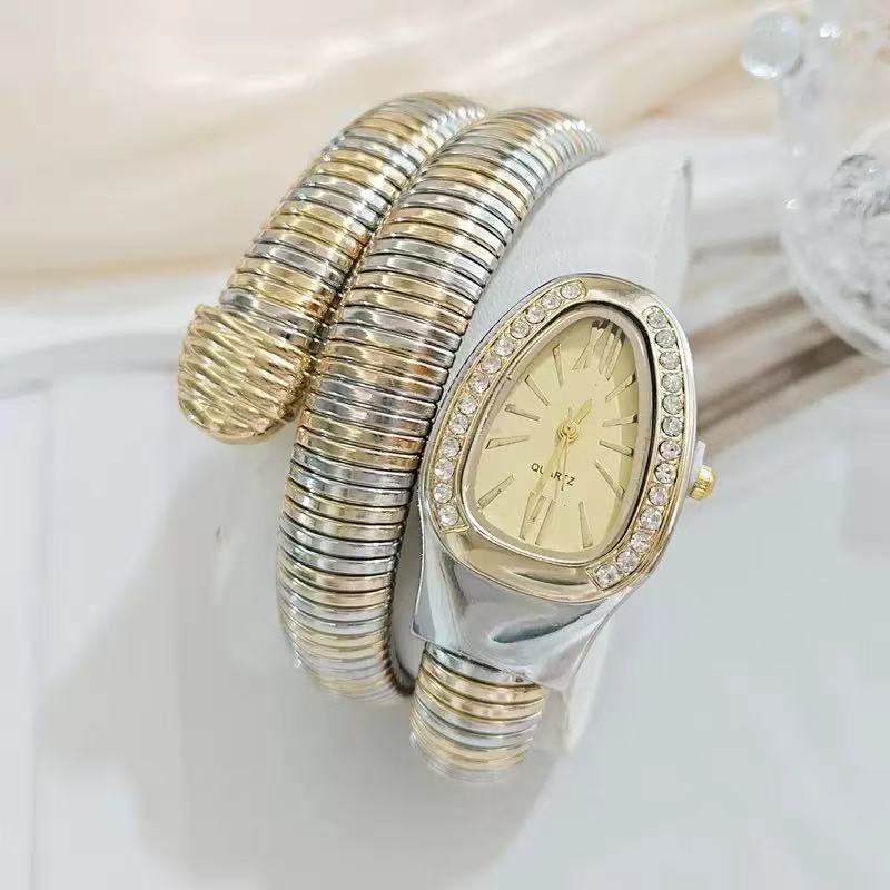 Snake, Ladies Bracelet Watch, Creative Versatile Quartz Watch Personalized Bracelet Watch