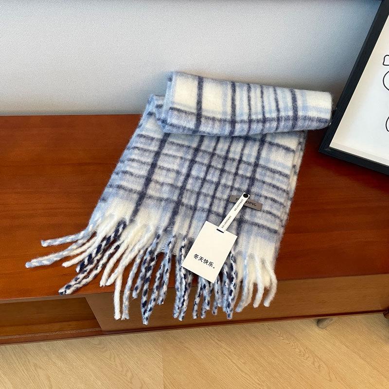 Women's Thickened Scarf: Soft Merino Wool Blend, Minimal Shedding, High Quality Winter Cold Protection