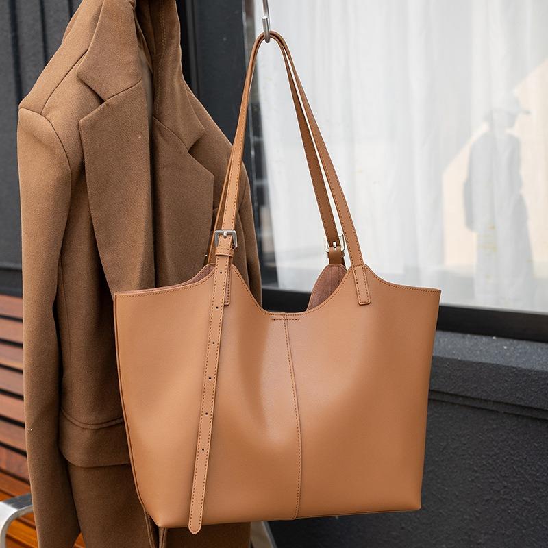 Genuine Leather Autumn and Winter New Tote Bag Versatile Cowhide Solid Color Commuter Bag Large Capacity Shoulder Armpit Bag