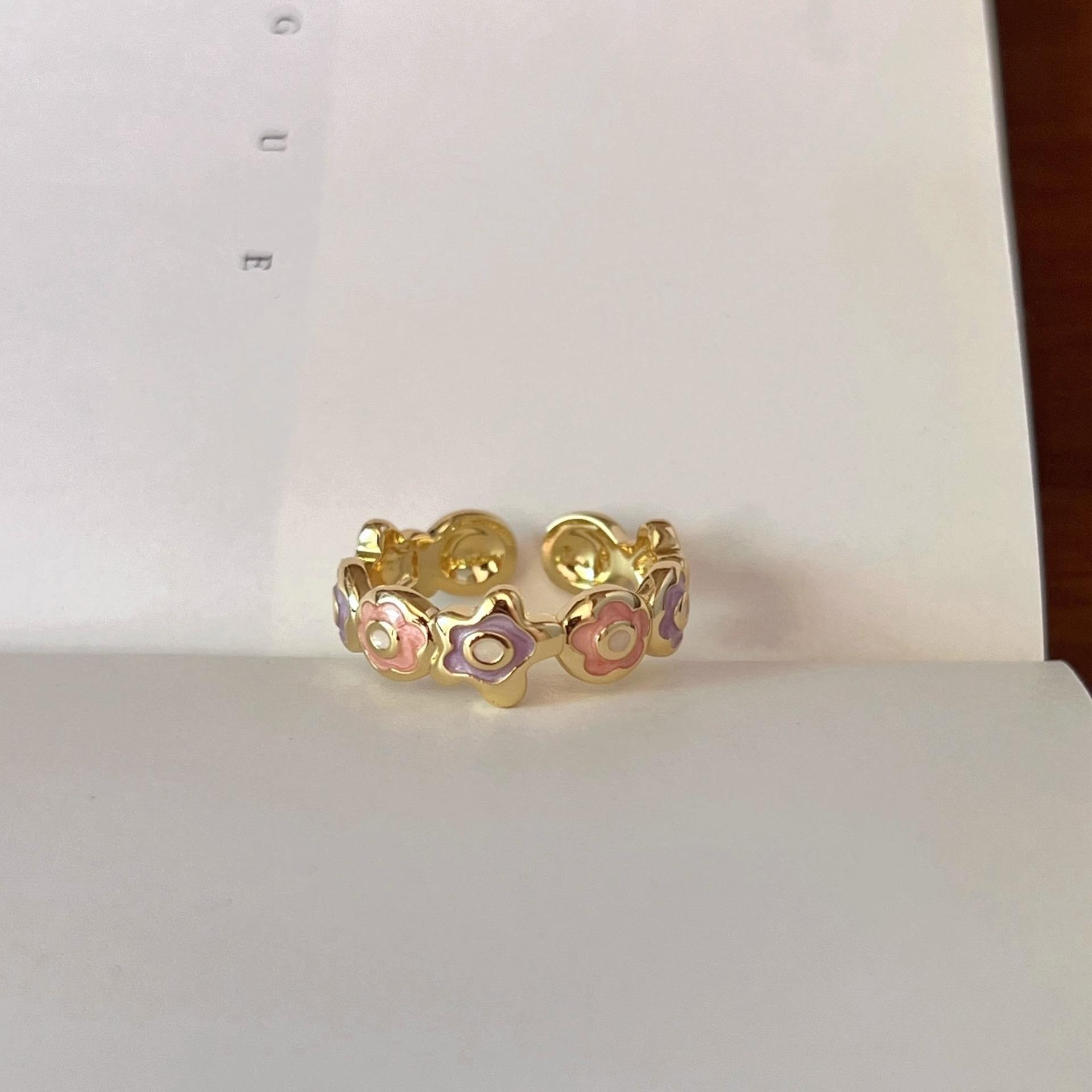 

2025 Women s Elegant Niche Flower Bow Party Ring