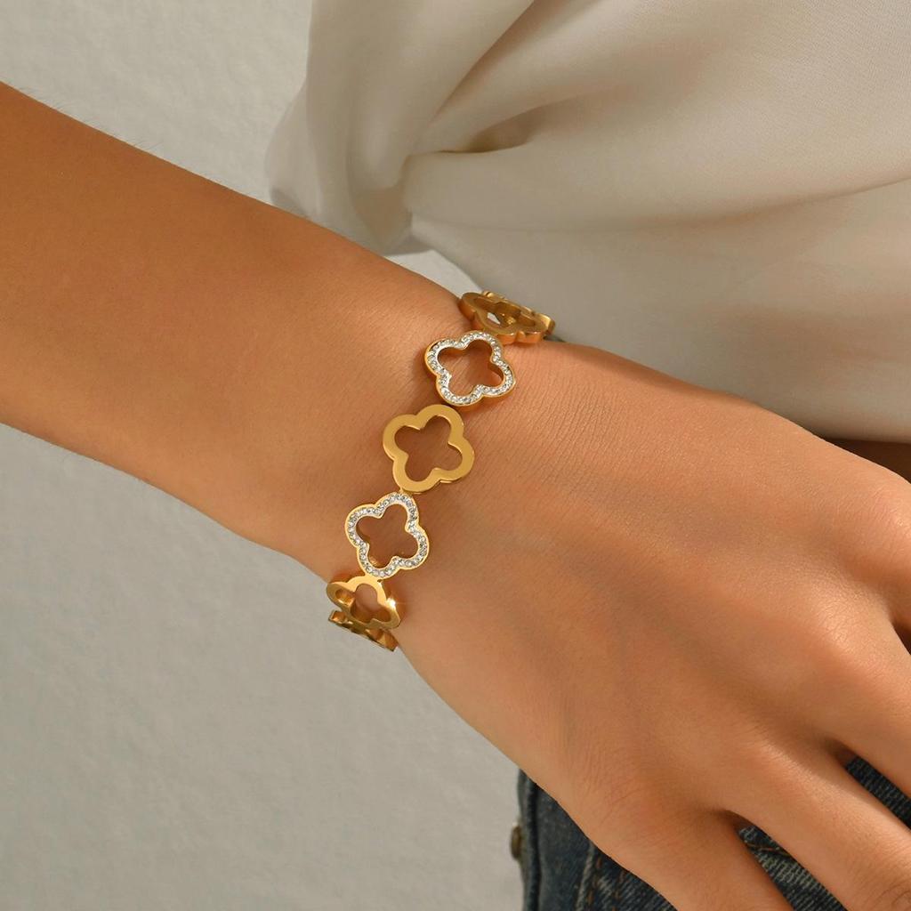 Modne Bransoletki ze Stali Nierdzewnej i Złota 18K - Wytrzymałe, Odporne na Ścieranie Bangles w Stylu Europejskim i Amerykańskim