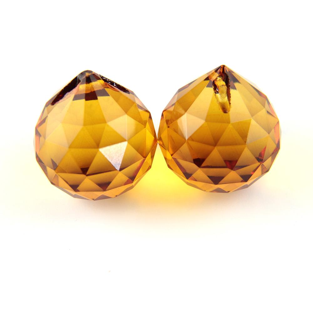 Boules suspendues en cristal K9 de différentes couleurs 15 mm/20 mm/30 mm/40 mm Prismes en verre Boules facettées Feng Shui Décoration d'arbre de mariage de fête d'hôtel