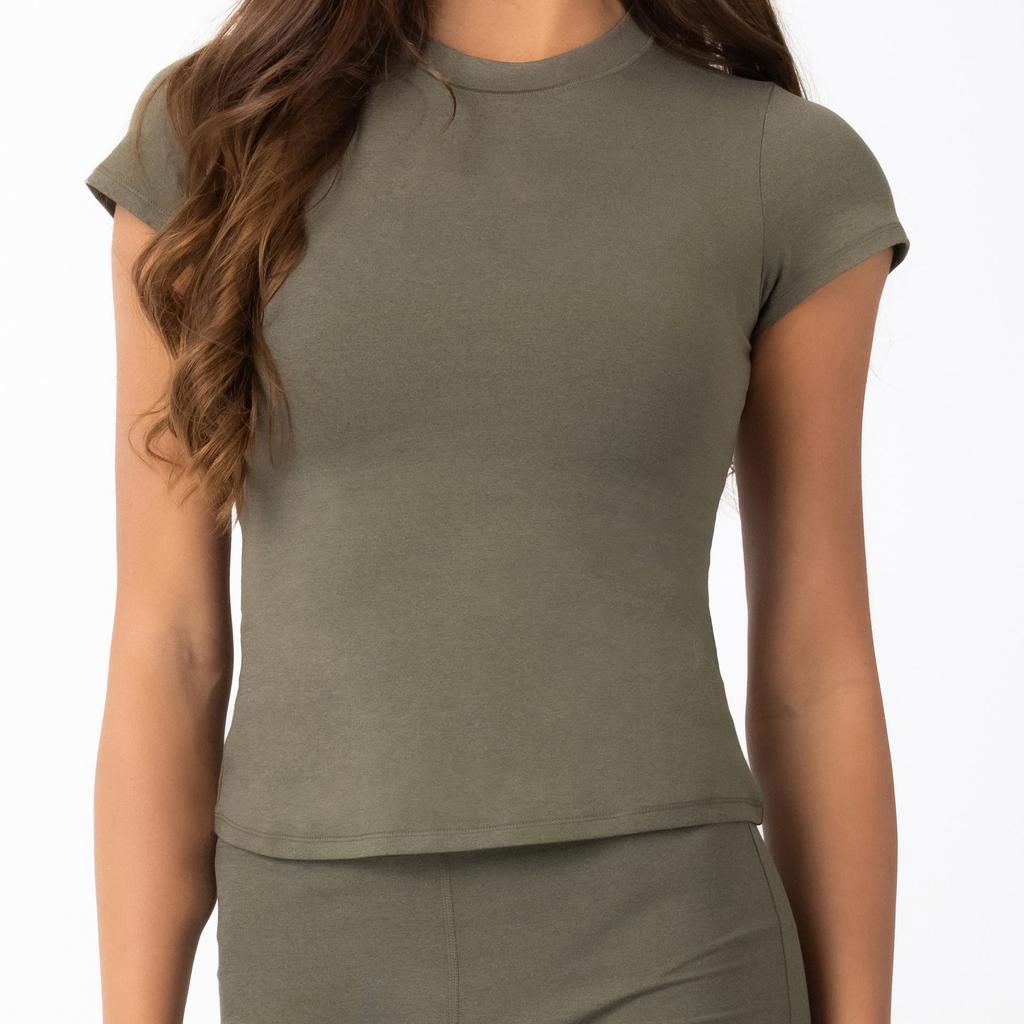 12-Piece European & American Yoga & Fitness Sportswear Set