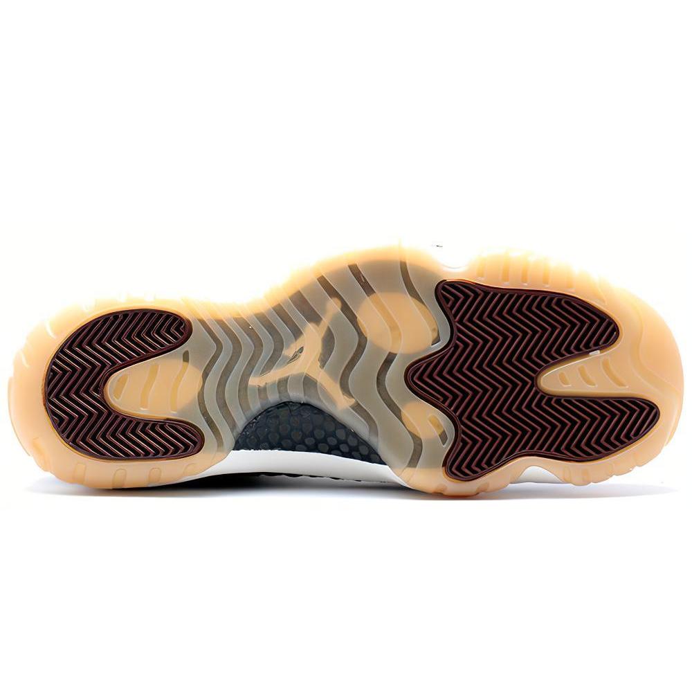 New JORDAN Future Dark Chocolate 652141-219