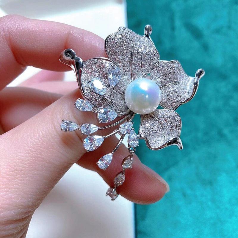 Gold-Plated Copper Pearl & Zircon Flower Tassel Brooch with Empty Setting