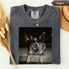 Pánské tričko Comfort Colors® Blue Heeler Pes kouřící doutník, Vtipný dárek pro psí mámu, Tričko s australským cattle dogem, Psí táta, Vintage grafické tričko