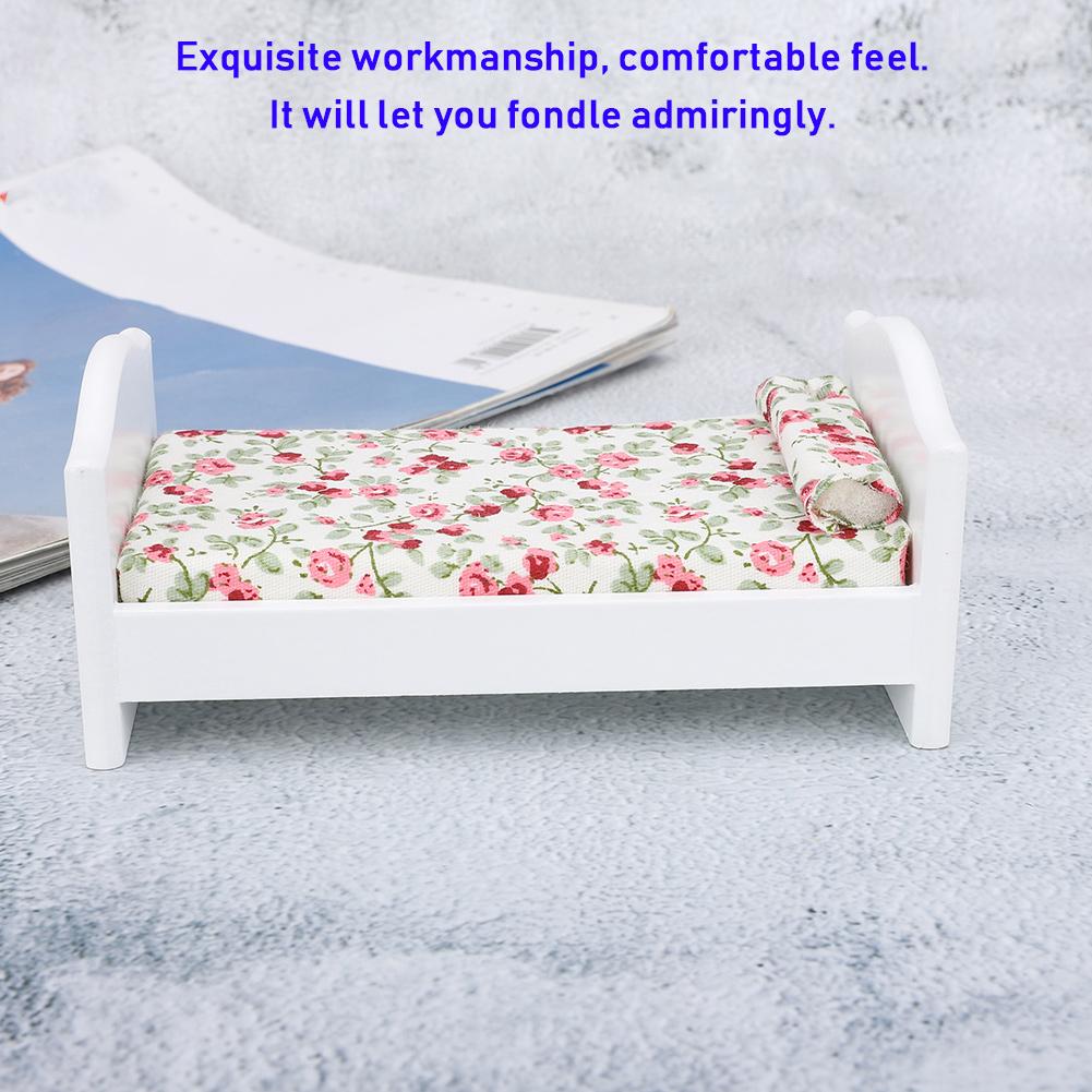 Mini Dollhouse Simulation Pocket sized Furniture Wooden Printed Bed 1/12 Model Ornament(Bed )