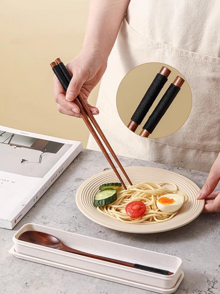 Chopsticks and Spoon Set Wooden One Person Portable Tableware 3-Piece Set Children's and Students' Special Storage Box