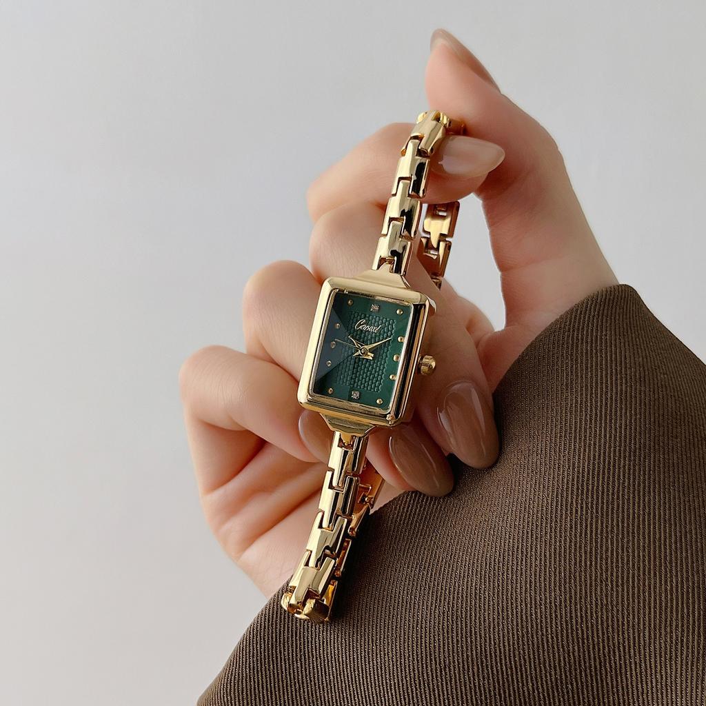 Cacaxi Medieval Bracelet Watch Small Retro Small Gold Watch Rectangular Light Luxury Literary Quartz Watch A258