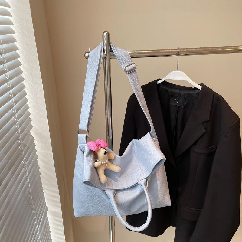 Large-capacity Bag Women's Summer New Versatile Messenger Bag Casual Shoulder Commuter Tote Bag