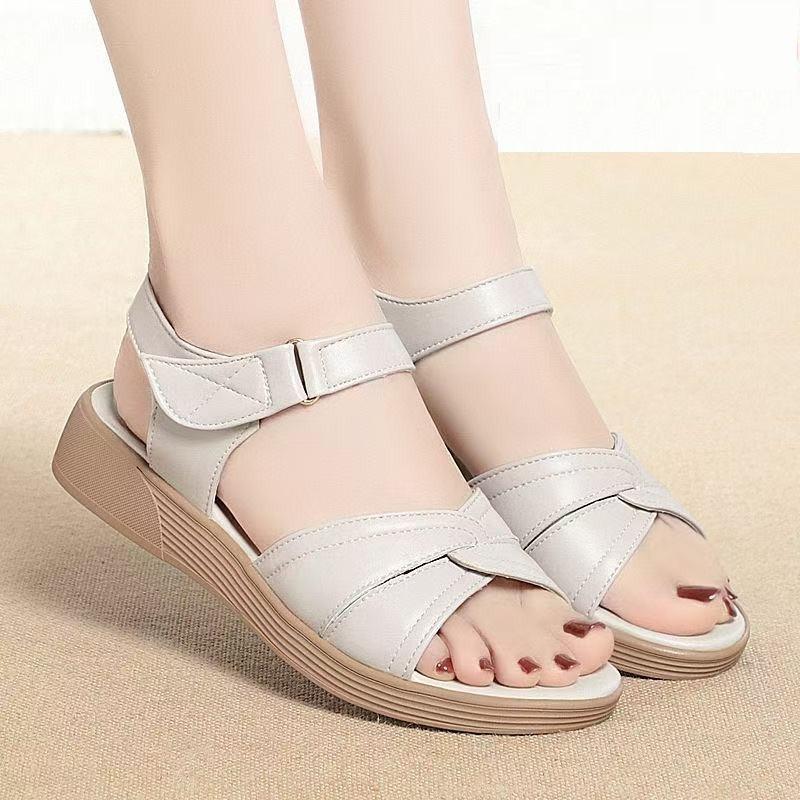 

Новые женские повседневные босоножки с круглым носком и открытым носком, летние пляжные сандалии в стиле ретро с нескользящей подошвой, римские сандалии с одной пряжкой. 36