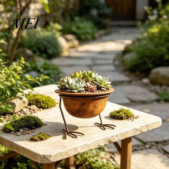Sculptural Metal Flower Bowl Bird Foot Planter Bowl, Vintage Chicken Duck Paw Base Small Succulents Decorative Garden Flowerpot Pot, Rustproof
