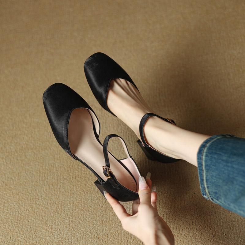 Summer Women's High-heeled Sandals Casual Hollow Sandals Women's Rubber Soft-soled Large-size Shoes New Women's Shoes Solid Color Square Head