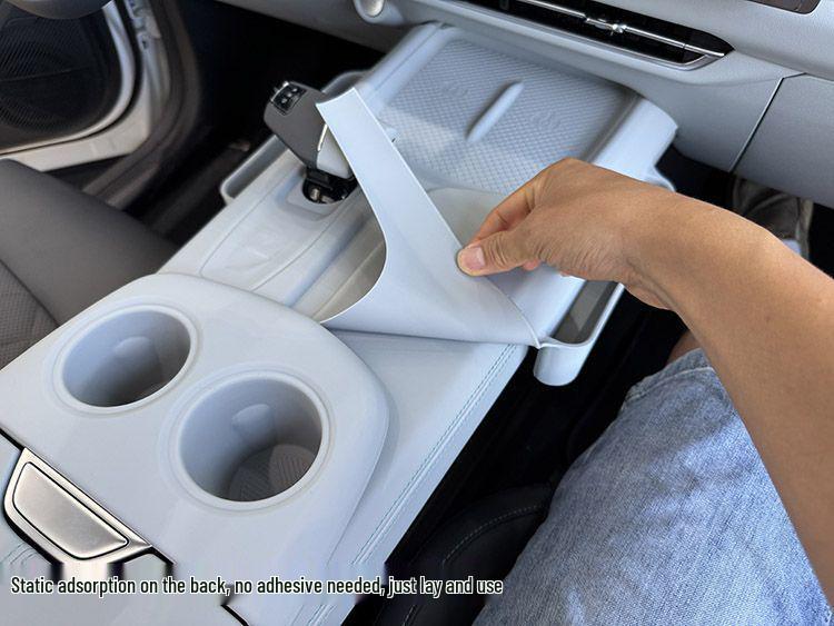 Anti-Slip Pad for Wireless Charger and Cup Holder in Changan UNIZ Console