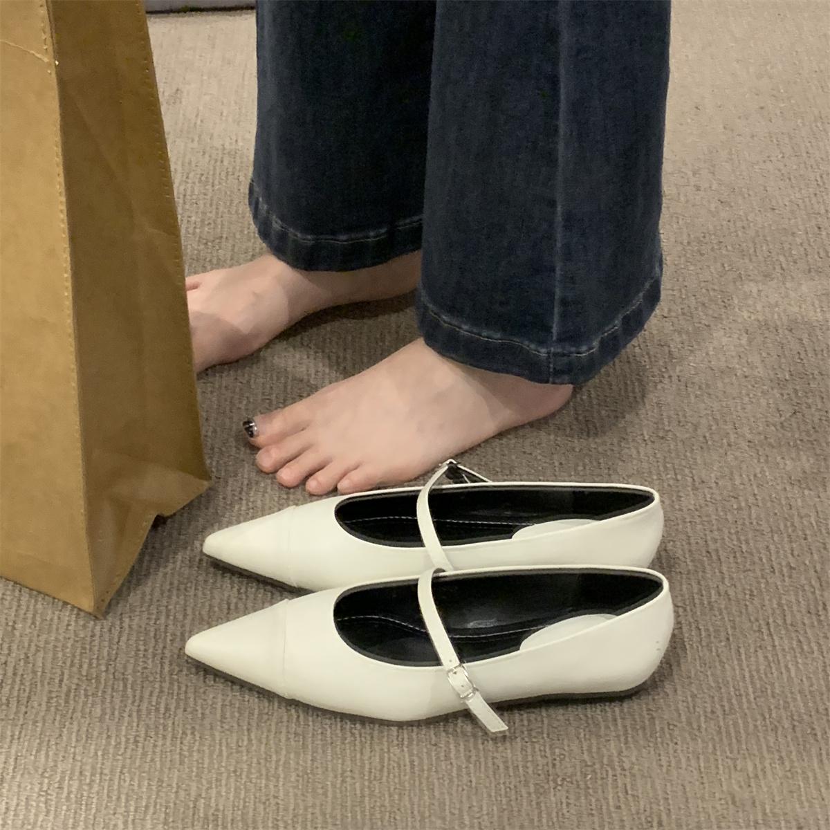 

Fashion Flat Shoes for Women Spring Autumn Mary Jane Shoes New Flat Pointed Toe Shallow Silver Casual Plus Size Women s Shoes Ladies 33 белый
