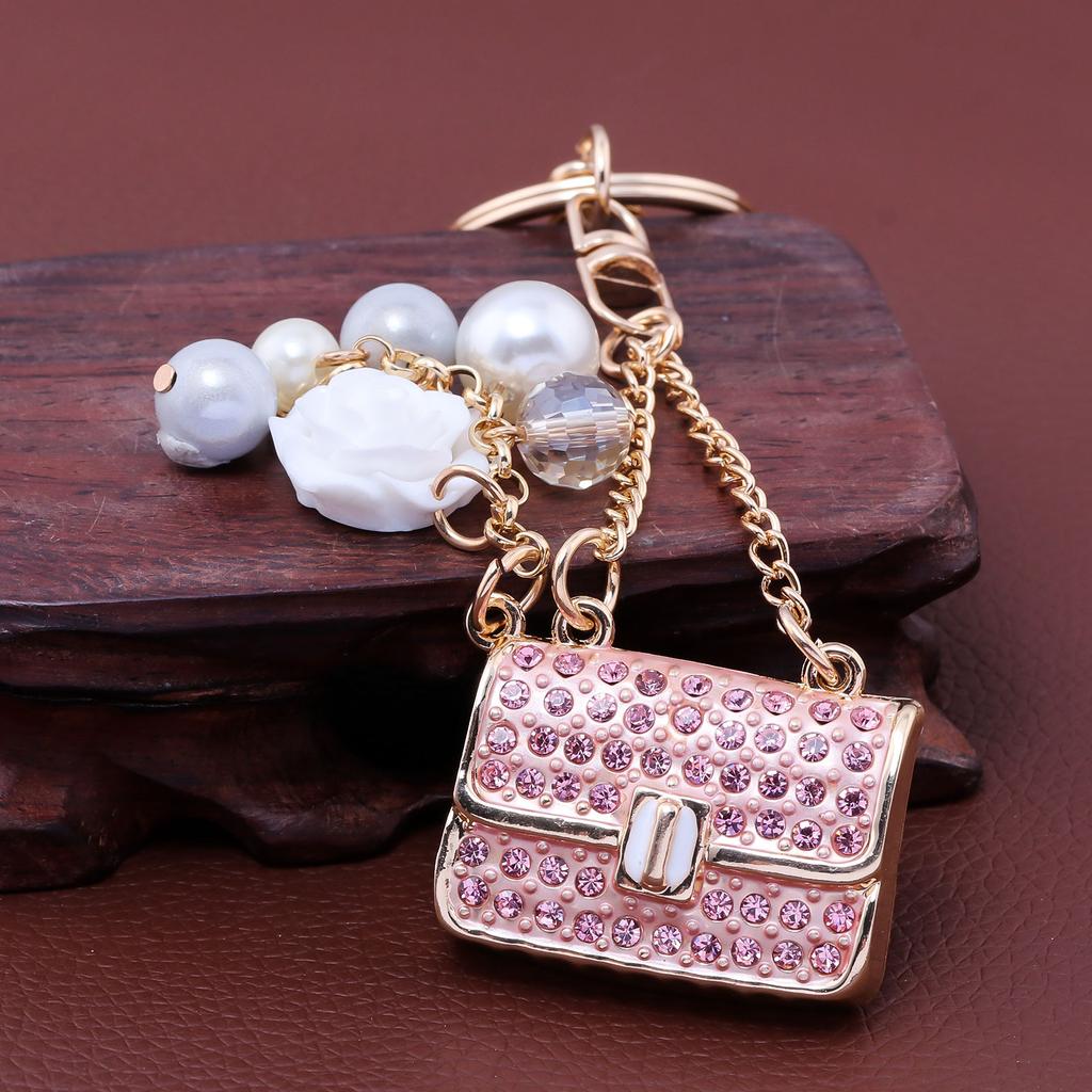 Fashion Crystal Bag Shape Flower Rhinestone Keychain for Women's Bags Pendants Decoration Accessories Car Keyrings Jewelry