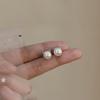 European Hot-Selling Faux Pearl Cat Stud Earrings: Simple & Stylish Ear Jewelry