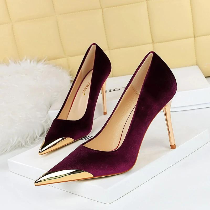 Women High Heels Temperament Pointed High Heels Single Shoes Velvet Stiletto Heels Wedding Bride Shoes Women Banquet Party Shoes 34