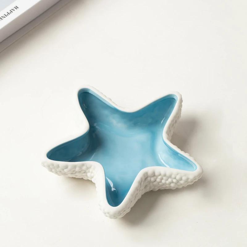 White Ceramic Starfish Shaped Trinket Tray Unique 3D Ashtray Home Decor Display for Jewelry Snacks Living Room Decoration