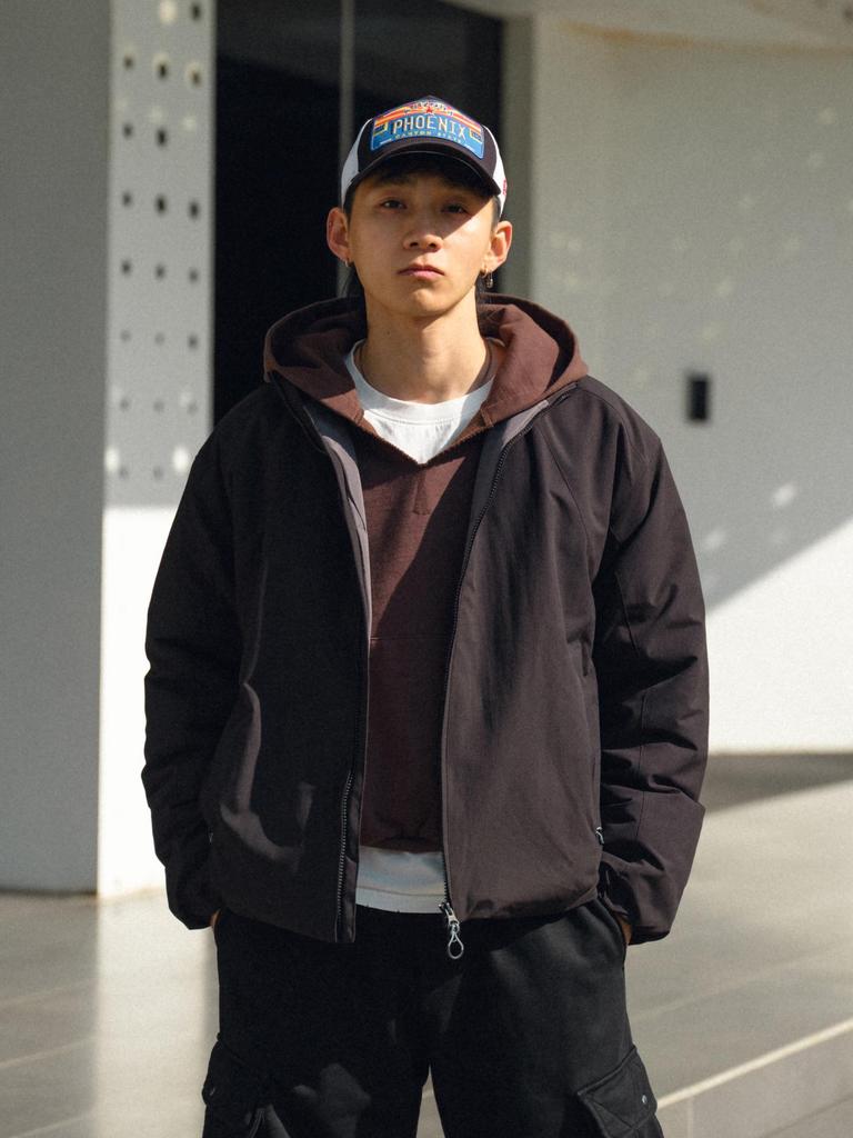 TRS Men's 25AW Water-Repellent Lightweight Jacket with 3M Thinsulate and Graphene Lining