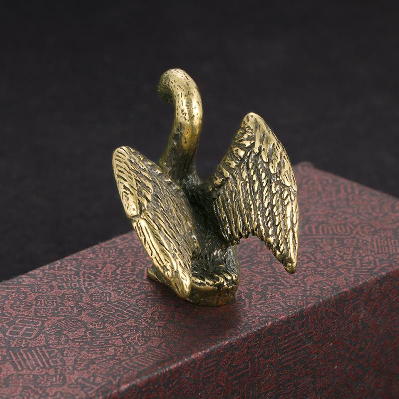 Solidny Mosiądz Łabędź Mała Statuetka Vintage Antyczne Figurki Zwierząt Miniatury Ozdoba na Biurko do Domu Biura Zwierzątko Herbaciane Kolekcja Rzemiosła