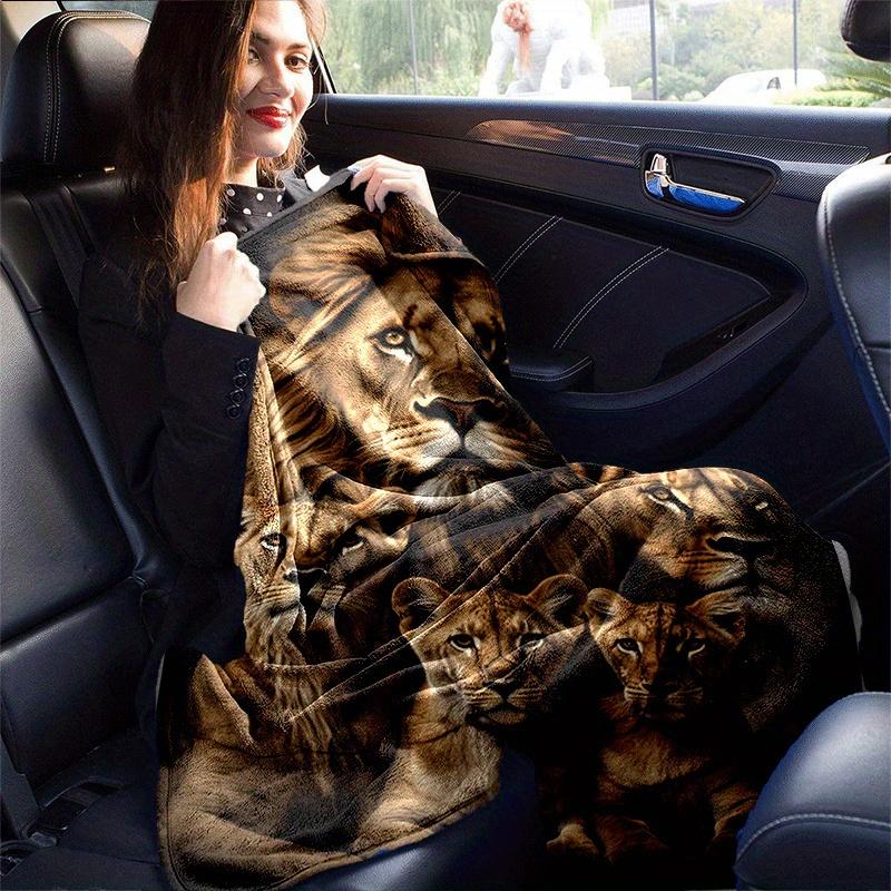 1pc Lion Printing Lightweight Flannel Blanket, Comfortable and Warm Blanket, for Camping Sofa Bed and Couch Office, in All Seasons
