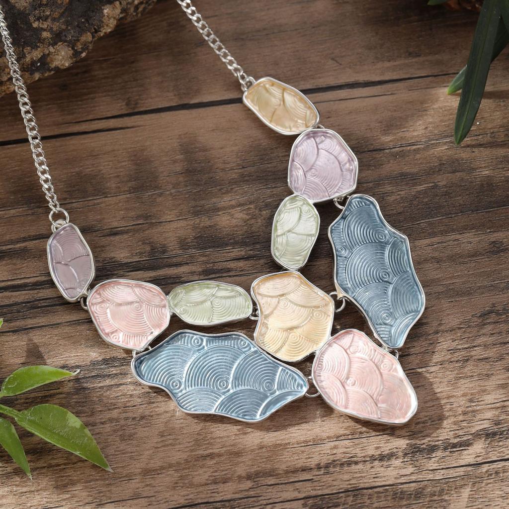 Color Painting Oil Exaggerated Geometric Necklace, Personalized Women Irregular Geometric Necklace