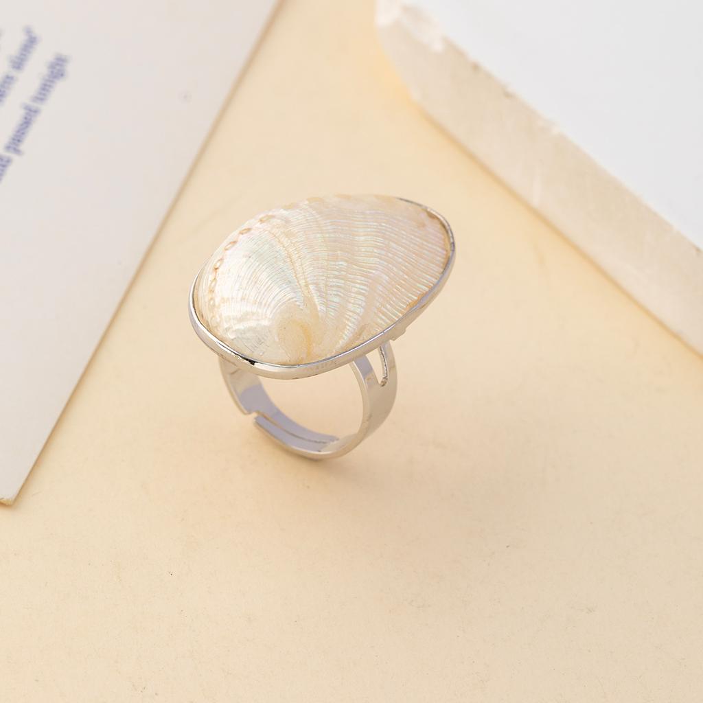 Natural White Conch Ring for Women Men Seashell Finger Rings Adjustable Silver Color Summer Beach Party Jewellery 25x30mm