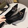 Fashion Women High Heels Wedding Nude Green Red Pumps Lady Luxury Designer Replica Metal Chain Stiletto Low Heels Fashion Shoes