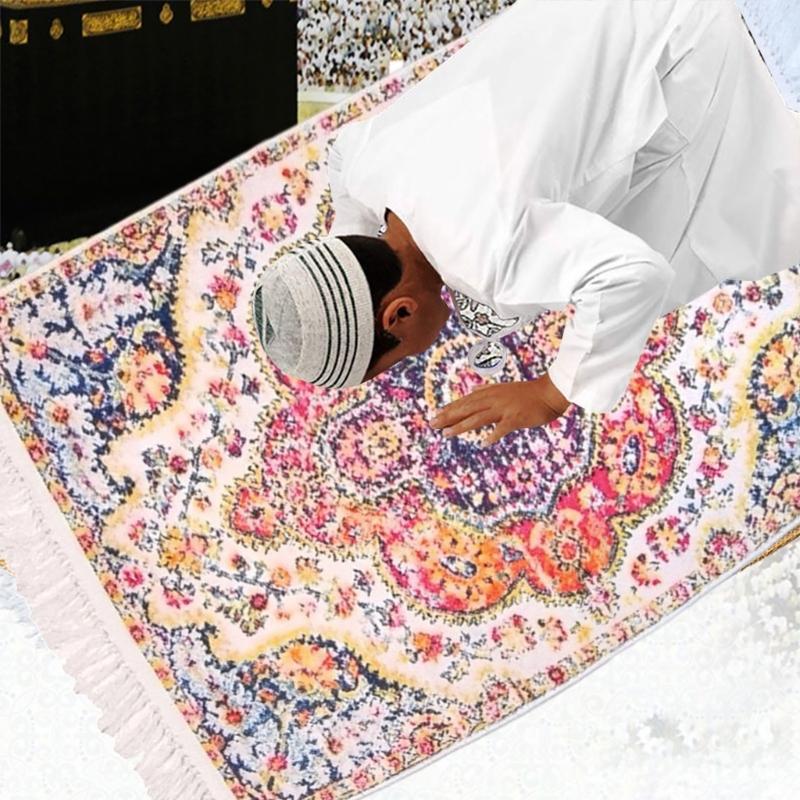 Mosque Prayer Mat Islamic Prayer Mats For Men Women and Children in Elegant Color Optional 1PC