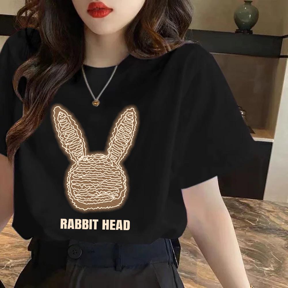 Kurzarm-T-Shirt aus reiner Baumwolle für Damen im Sommer. Neues bedrucktes, schulterfreies Kurzarm-T-Shirt mit Rundhalsausschnitt.