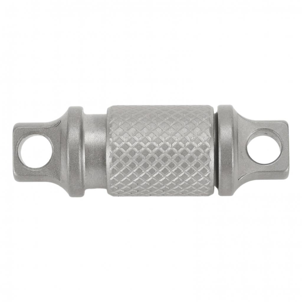 Titanium Alloy Keychain Detachable Car Key Holder° Swivel Quick-Release Tool