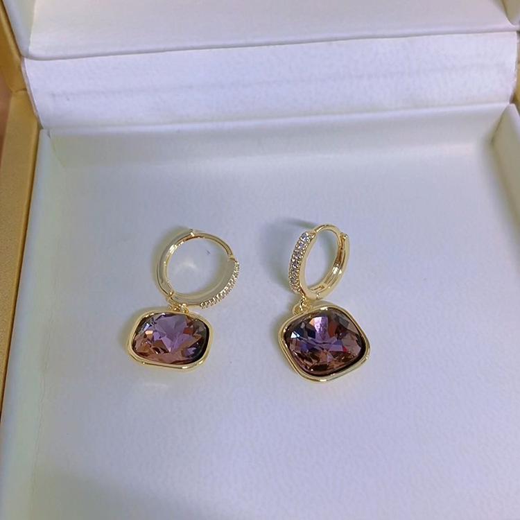 S925 Silver Needle Square Crystal Stud Earrings - 2023 Elegant Socialite Ear Cuffs with Unique High-End Style.