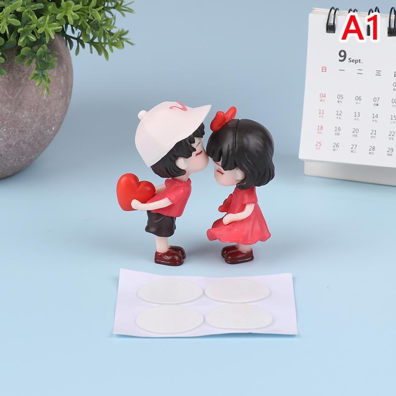 Anime Çiftler Araba Süsleme Modeli Sevimli Öpücük Balon Şekil Oto İç Dekorasyon Pembe Pano Heykelcik Aksesuarları Hediyeler