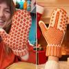 Funny Middle Finger Mittens Cheeky Flip The Bird Knitted Mittens Warm Winter Knit Gloves with Hidden Attitude Gag Gift for Men Women
