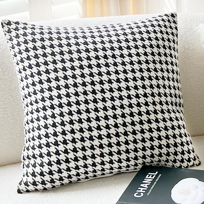 

Декоративная диванная подушка премиум-класса с вышитым скандинавским рисунком тигра и зебры и подушкой-вставкой Pillowcase Only (45*45CM)