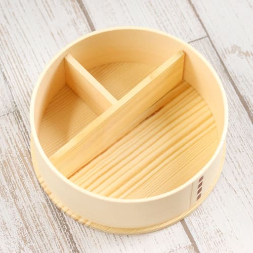 Magewappa Round Lunch Box, Natural Color, 650cc, with Dividers and Band