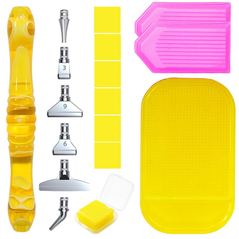 Harz Diamantmalerei Stift Set mit 6 austauschbaren Metallspitzen 6 Wachsblöcken 2 Sortierschalen und Bohrmatte für 5D Diamantmalerei Bastelbedarf