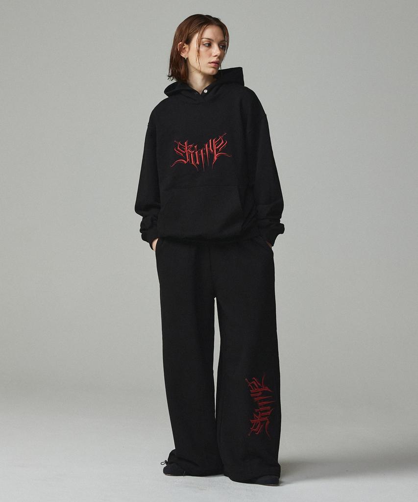 KITTY POTTERY Street Lettering Embroidered Jogger Pants Melange Grey