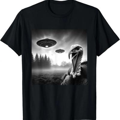 Turkey Gobbler Farmer Thanksgiving Selfie UFOs Weird Aliens T-Shirt,Comfortable Pure Cotton