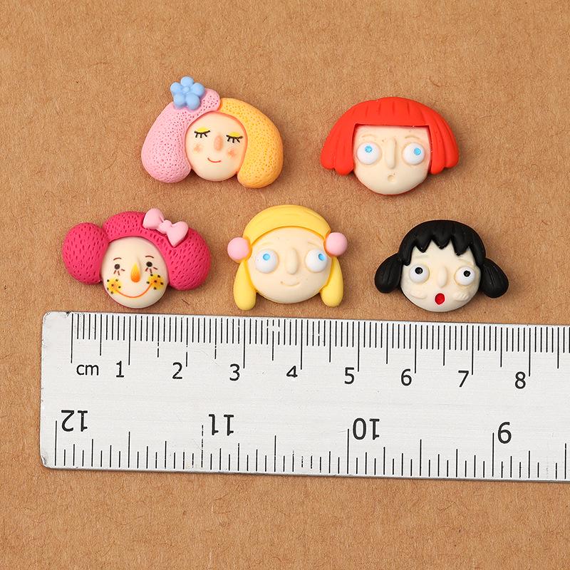Popular Cartoon Girl Resin Ornaments: Hair Clips, Car Decor, Phone Case Stickers