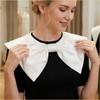 Pearl Button Decorative Collar Bow Design False Collar Elegant Fashion Accessory  For Women