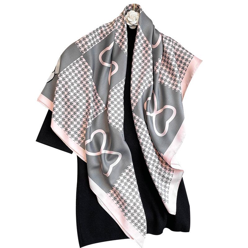 Spring and Autumn Japanese and Korean Sweet Black Square Scarf Decorative Print Geometric Pattern Women's Tattoo Scarf