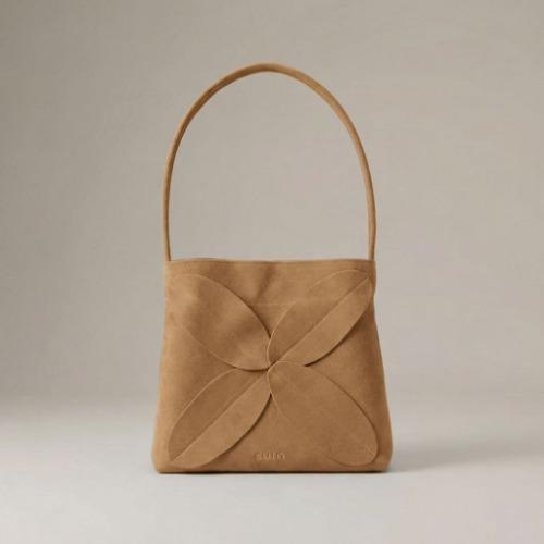 Suin 4-Leaf Tote Bag - Camel