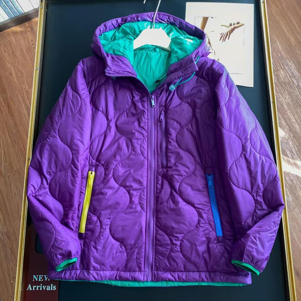 Herbst/Winter 2025: Leichte Baumwolljacke für Damen und Herren in Lila-Gelb mit Farbblock-Design – Bergstil, Stehkragen, lange Ärmel