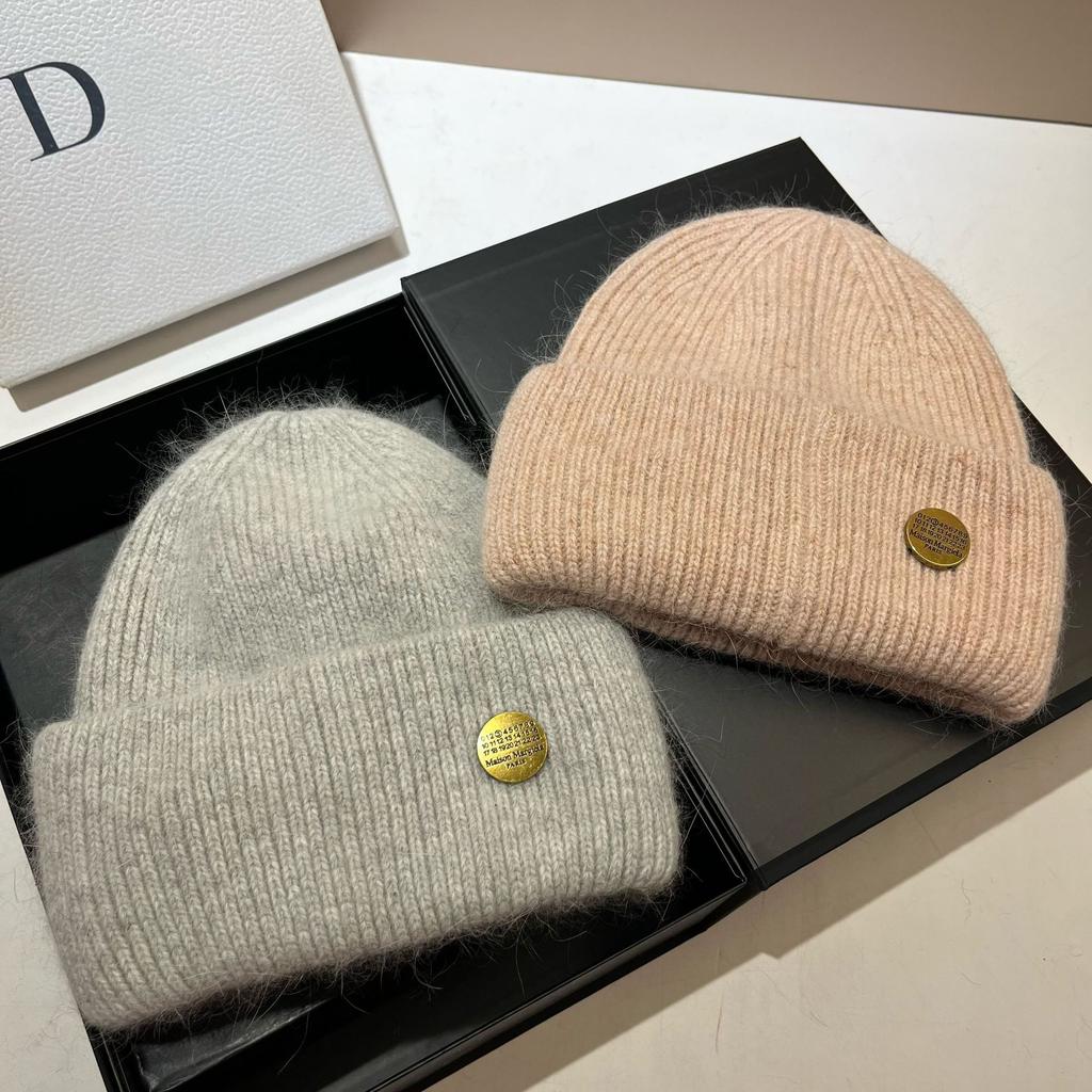 Winter High-Quality Rabbit Fur Knitted Hat Northern Cold Warm Soft Waxy Ear Protection Wool Hat Simple Cold Hat