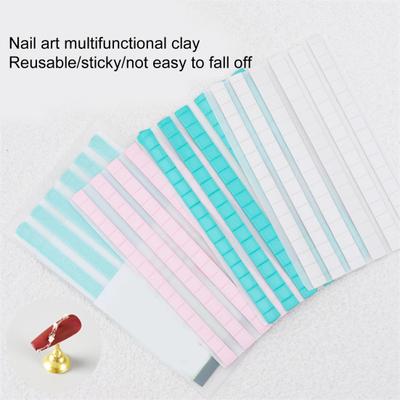 Non-irritating Nail Mounting Putty 96 Grids Self Adhesive Nail Art