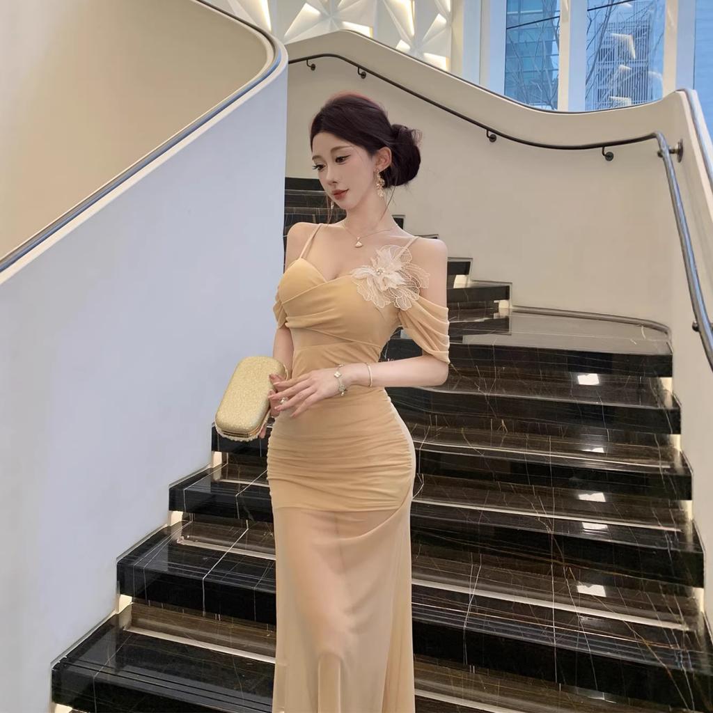 French Sexy Off-the-shoulder Mesh Suspender Dress Retro High-waisted Temperament Slim-fitting Pleated and Thin Long Hip-wrapped Skirt