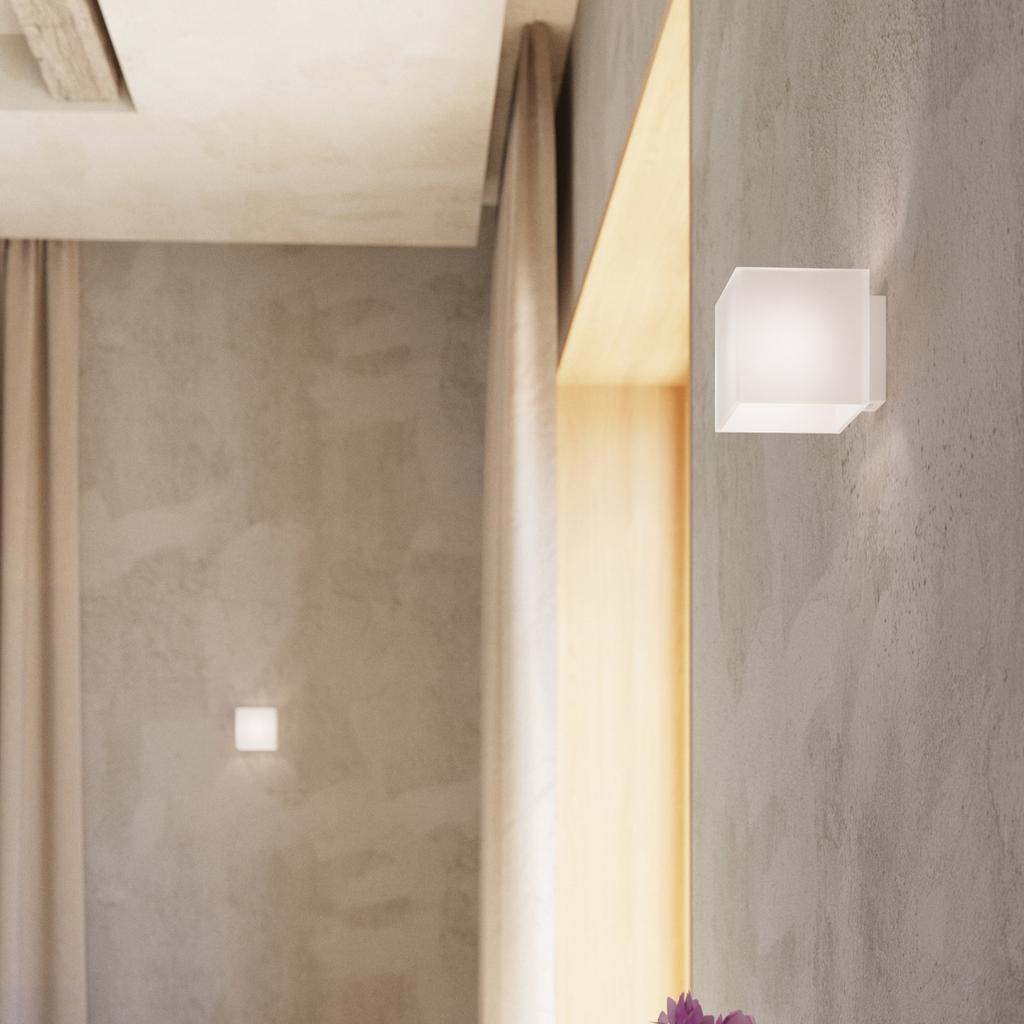 Rico Wall Lamp